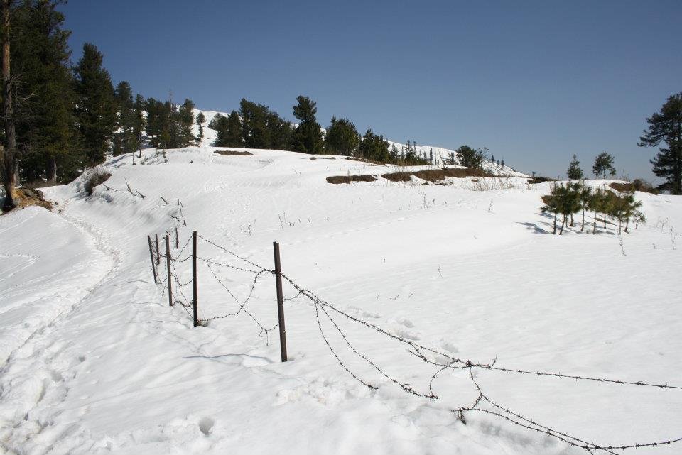 sudhan-Gali-snow-fall Snow-fall-in-sudhan-gali