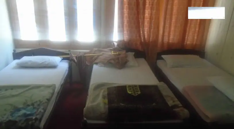 1464624883_neelum-star-river-guest-house-21003-dff53b6f972ea0d4a5c9c54f5753b2eac7d3bc6d