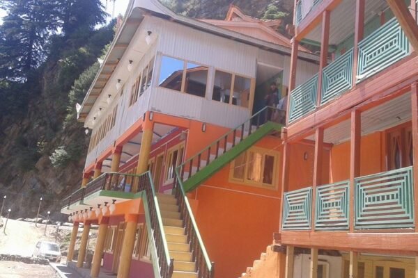 Neelum-star-guest-house-Sharda-Exterior-View