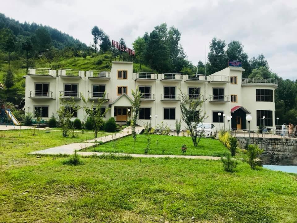 Hills View Resort Chikar