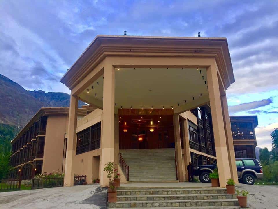 1520946716_Darbar-Hunza