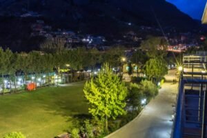 Neelum view Hotel1