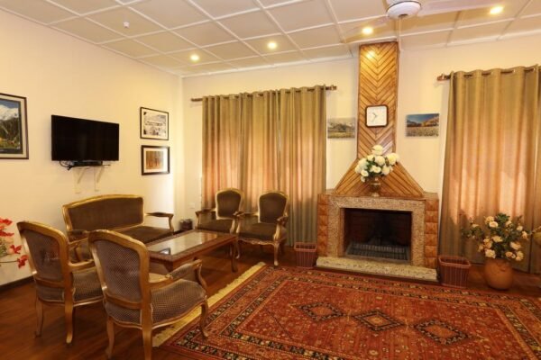 Shangrila Resort Skardu Twin bed room