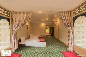 Space Hotel Shigar family room