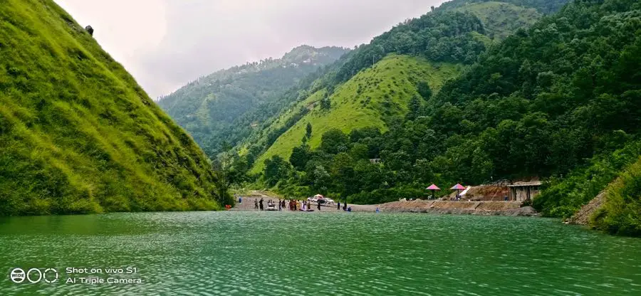 samundar-katha-lake-kpk-nathiya-gali-pakistan
