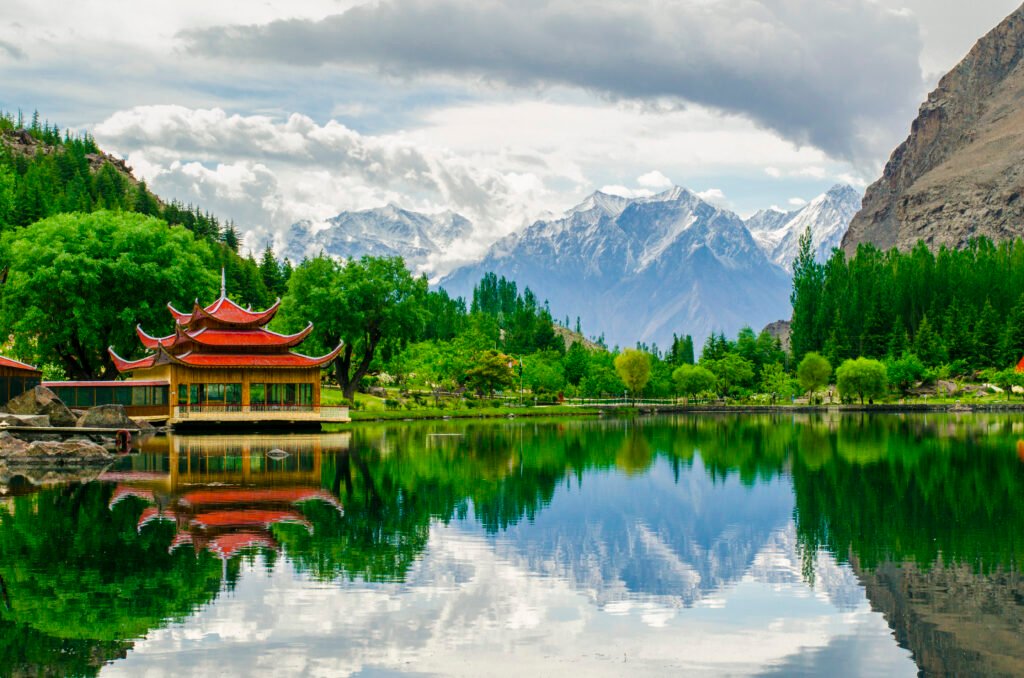 northern pakistan tour packages